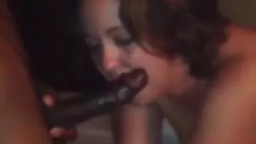 דיווה שחורה שמנמנה מקבלת קצת סקס חינם שמנות אקשן בצד