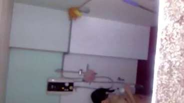 כפתורים שמנמנים עם פירסינג ודיו מקפצים סקס חינם רמה סביב BBW