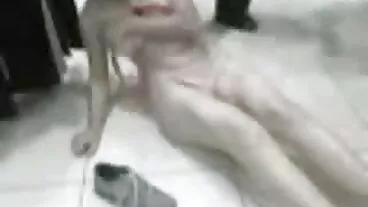 דיווה סרטי סקס הומו חינם שחורה שמנמנה מקבלת קצת אקשן בצד