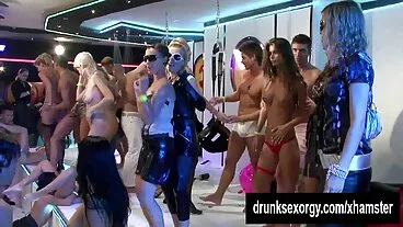 אשתו המשועממת אוברי בלאק רוצה חתיכת פורטל סקס חינם קיראן לי