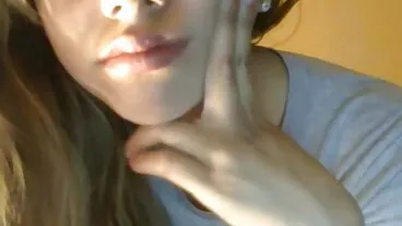 המשרתת איזיס לאב נדפקת סרטי סקס צפיה ישירה חינם כמו גברת
