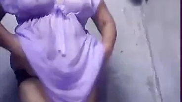 פרופסור מנתח סקס מחרמן חינם נערת קולג' זנונית