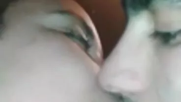 Big Booty Beauty Canela Skin עובר מהתחת סקס נשים חינם לפה :O